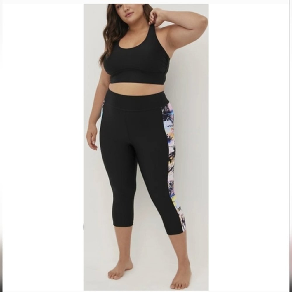 New Torrid Wireless scoop bikini top black, woman's Sz 1x - Picture 9 of 11